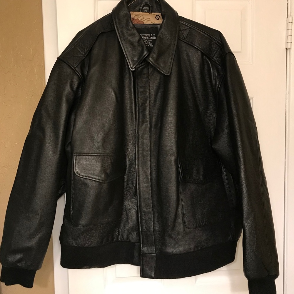 Men’s Leather Jacket